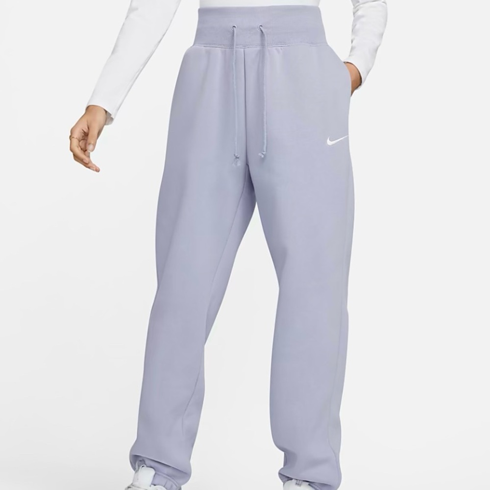 Nike Sportswear Pheonix Fleece Sweatpants Brand New in packaging Size M(8-10)
